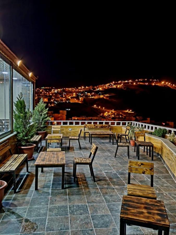 Esperanza Petra Bed & Breakfast Wadi Musa Luaran gambar