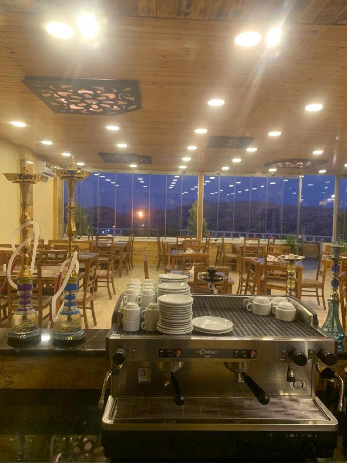 Esperanza Petra Bed & Breakfast Wadi Musa Luaran gambar
